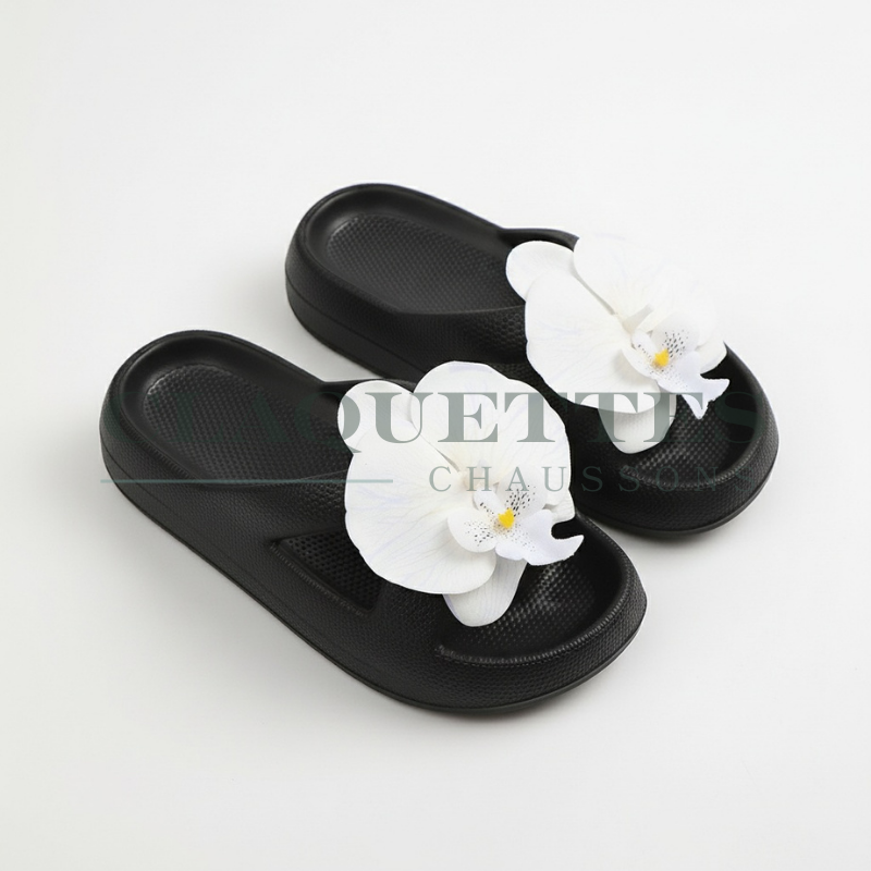 Sandales à Fleurs | B&W